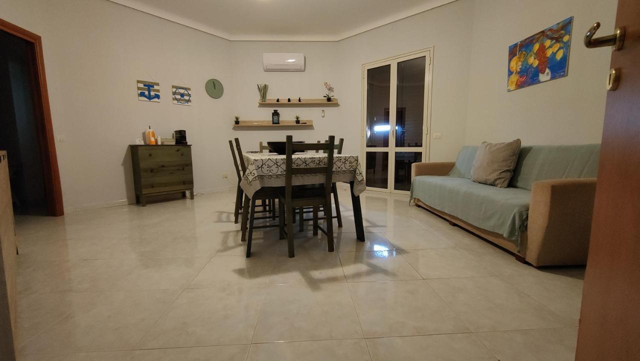 Appartamenti In Villa Polimnia Fontane Bianche Zewnętrze zdjęcie