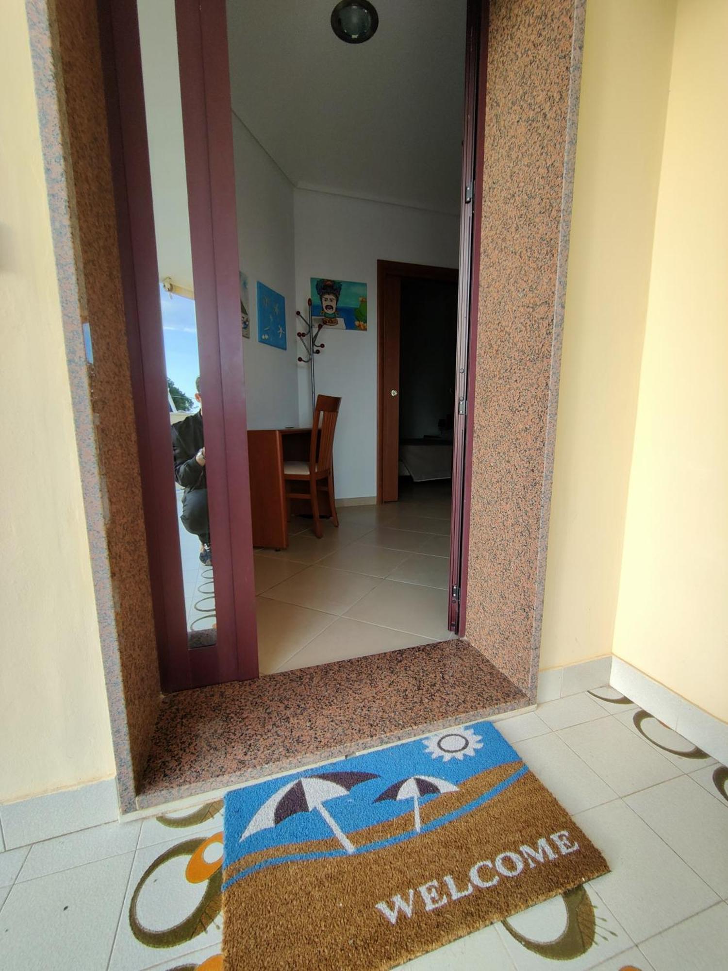 Appartamenti In Villa Polimnia Fontane Bianche Pokój zdjęcie