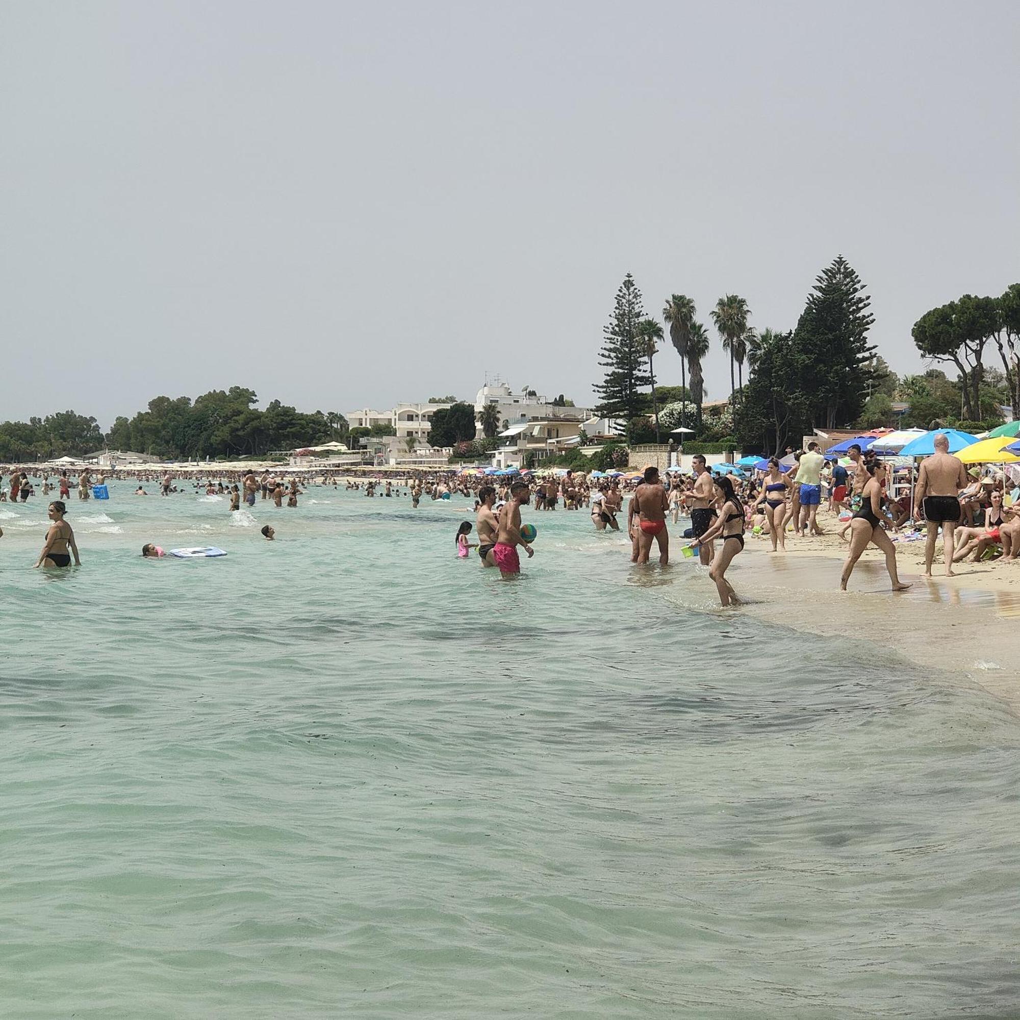 Appartamenti In Villa Polimnia Fontane Bianche Zewnętrze zdjęcie